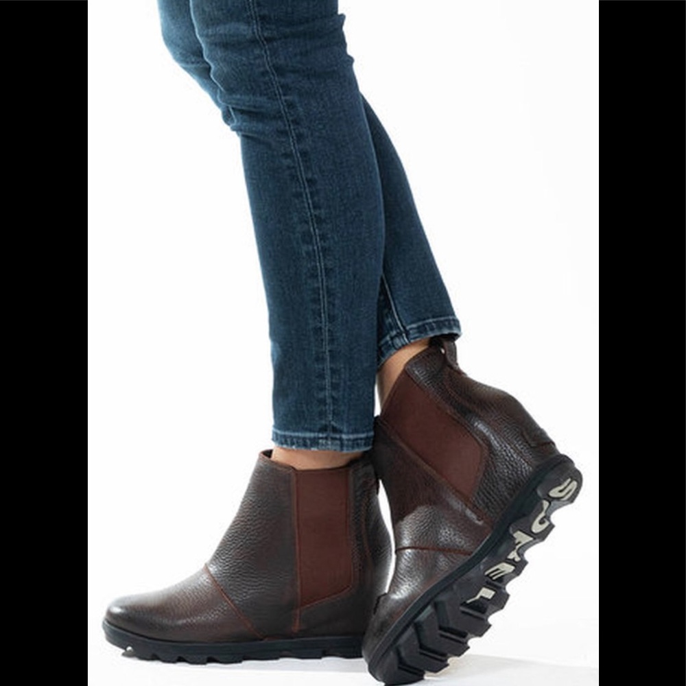 Joan of Arctic Wedge II Chelsea - Burro